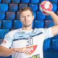Demis Grigoraș poate câștiga în acest sezon trofeul EHF European Cup. Foto: Instagram