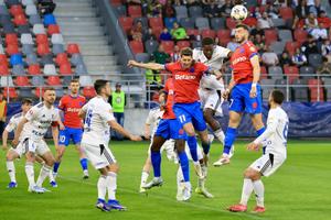FCSB - FC Botoșani » Duel în semifinala barajului pentru Conference League: start de meci