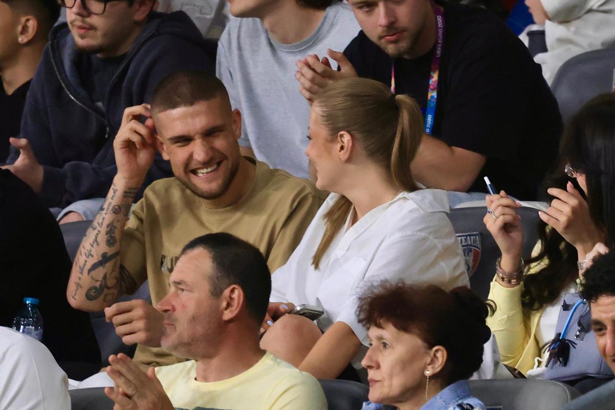 Cum au fost surprinși Bîrligea și Antonia în timp ce FCSB se chinuia cu Botoșani