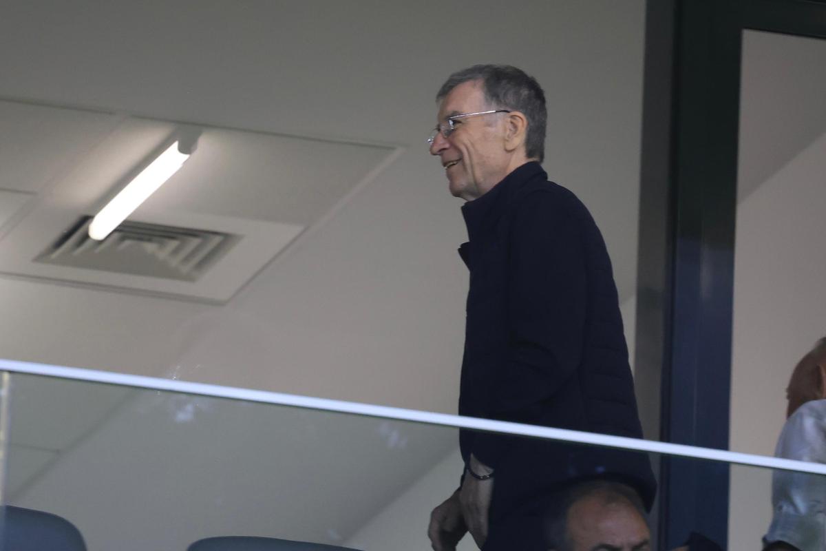 Apariție rară pe stadion! Valeriu Argăseală, prezent la FCSB - Botoșani, după o pauză de un an!