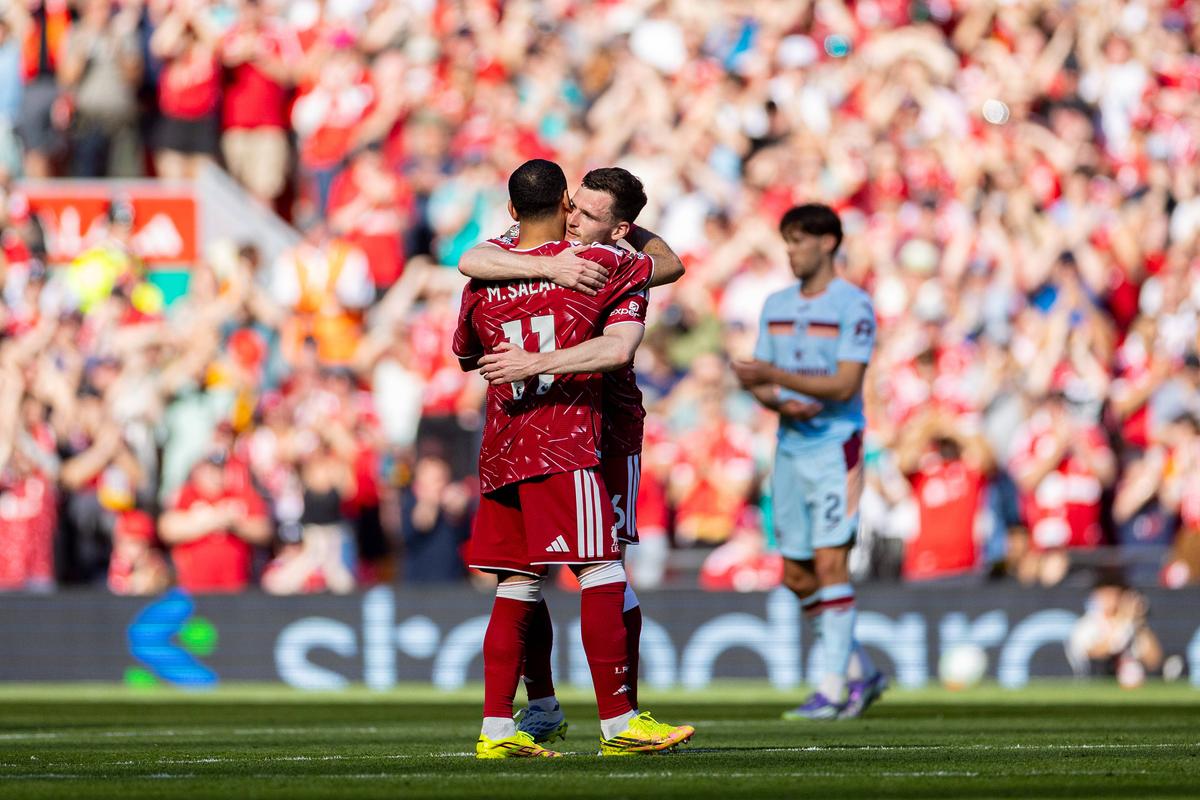 Faraonul și-a luat adio: Emoțiile au copleșit „Anfield” la ultimul meci al lui Mohamed Salah la Liverpool
