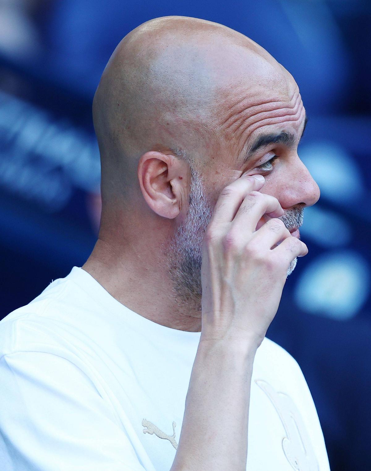 Pep Guardiola, în lacrimi la despărțirea de Manchester City, sub privirile tatălui său: „De ce mă iubiți atât de mult?”