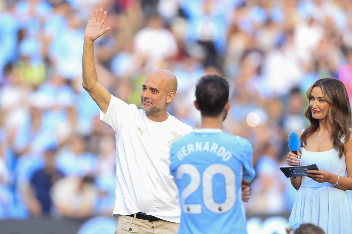 Pep Guardiola, în lacrimi la despărțirea de Manchester City, sub privirile tatălui său: „De ce mă iubiți atât de mult?”
