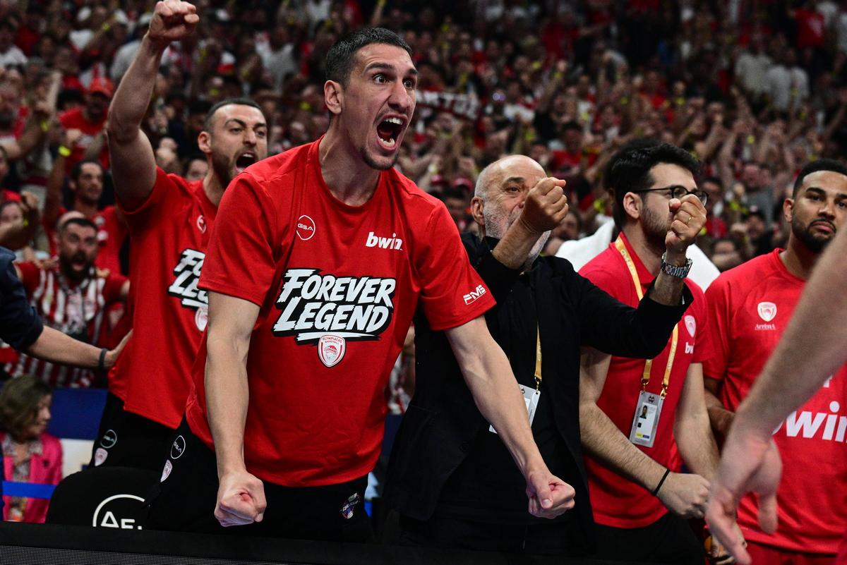 Au învins-o pe Real Madrid și au câștigat a 4-a Euroligă din istoria clubului! Triumf chiar în „casa” marii rivale