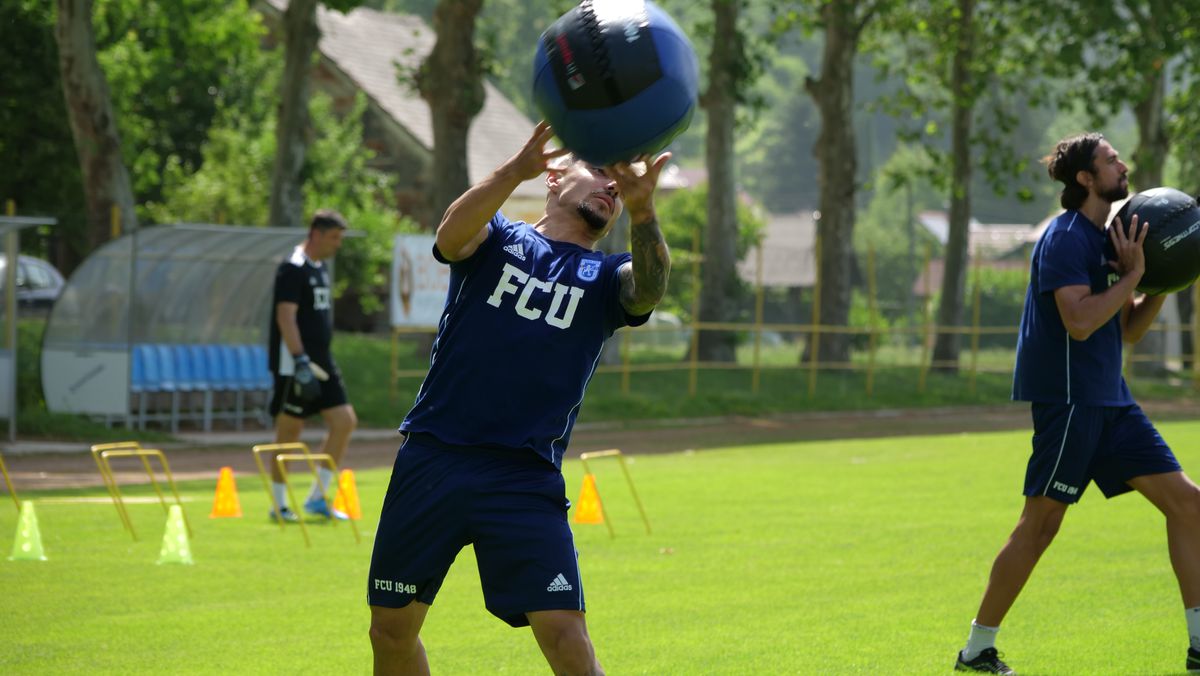Antrenament spartan în cantonamentul lui FCU Craiova 1948! Imaginile surprinse de GSP în Slovenia