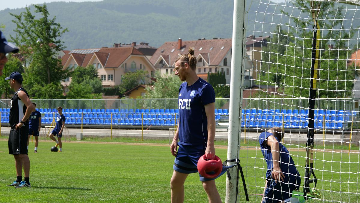 Antrenament spartan în cantonamentul lui FCU Craiova 1948! Imaginile surprinse de GSP în Slovenia