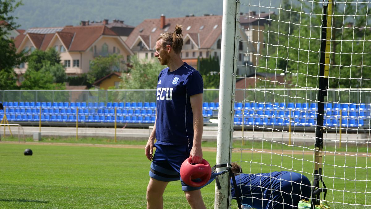 Antrenament spartan în cantonamentul lui FCU Craiova 1948! Imaginile surprinse de GSP în Slovenia