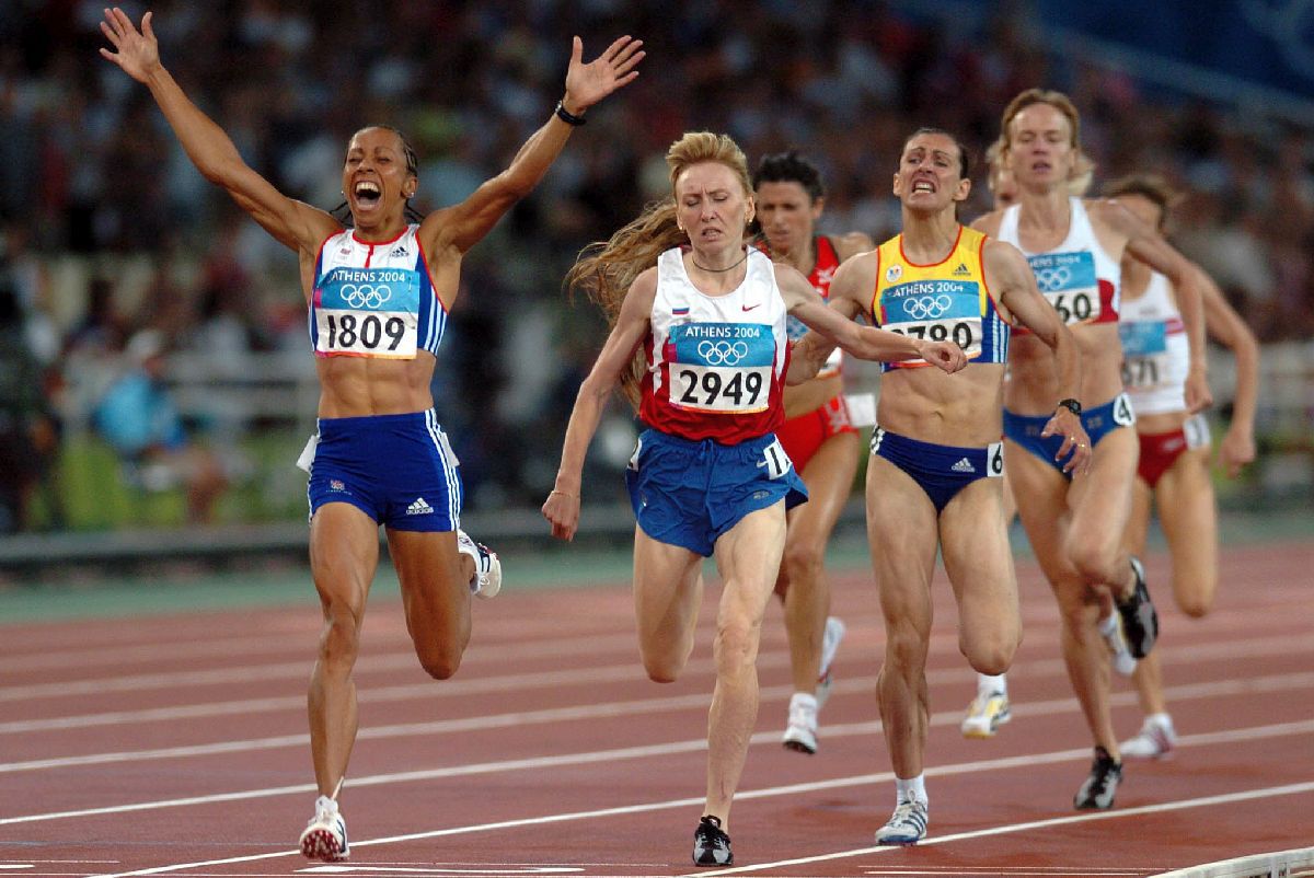 Kelly Holmes - selecție de imagini cu fosta mare atletă britanică