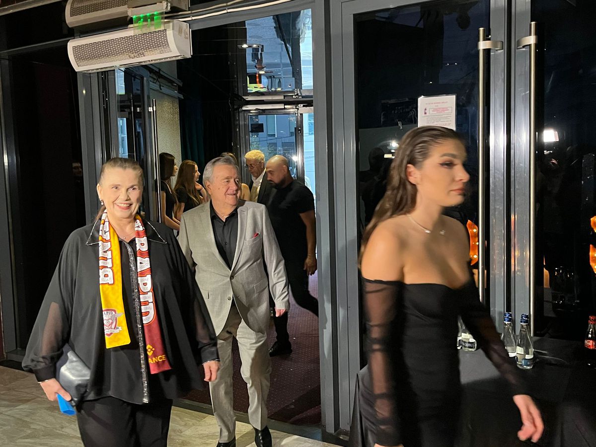 Bogdan Lobonț, emoționat la dineul giuleștenilor: „Sunt privilegiat că am jucat la Rapid”