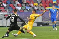 „Tricolorii” au cerut penalty în minutul 18 al duelului cu Ucraina U21 » Imaginea surprinsă de reporterul GSP lămurește faza + Ce i-a strigat Daniel Pancu lui Emil Săndoi