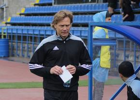 Panică în sportul din Rusia, în urma conflictului Prigojin - Putin » Selecționerul Valeri Karpin, prins la baza din Rostov: „Nu știm ce se întâmplă în oraș”