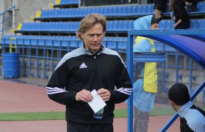 Panică în sportul din Rusia, în urma conflictului Prigojin - Putin » Selecționerul Valeri Karpin, prins la baza din Rostov: „Nu știm ce se întâmplă în oraș”