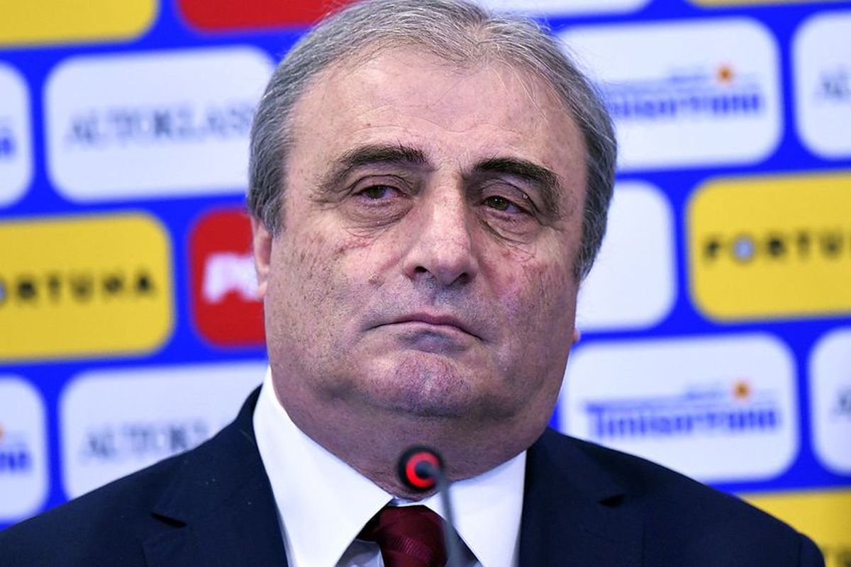 Nea Mihai, am fost aproape :) În aprilie, Stoichiță voia să câștigăm Euro: „Numai la titlul european mă gândesc”