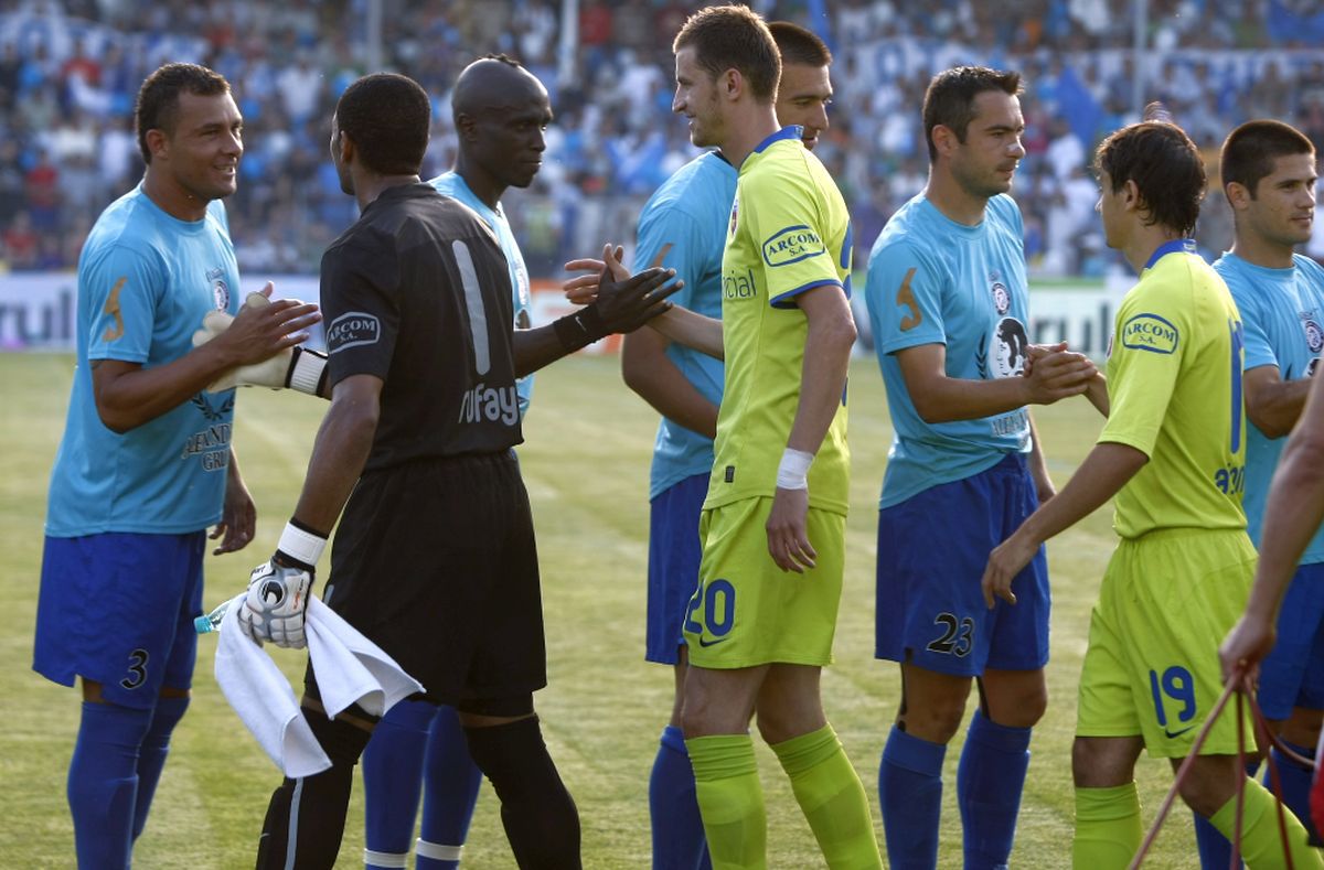 Unirea Urziceni - FCSB, ultima etapă din sezonul 2008 - 2009 » „Meci de salon” în Câmpia Bărăganului