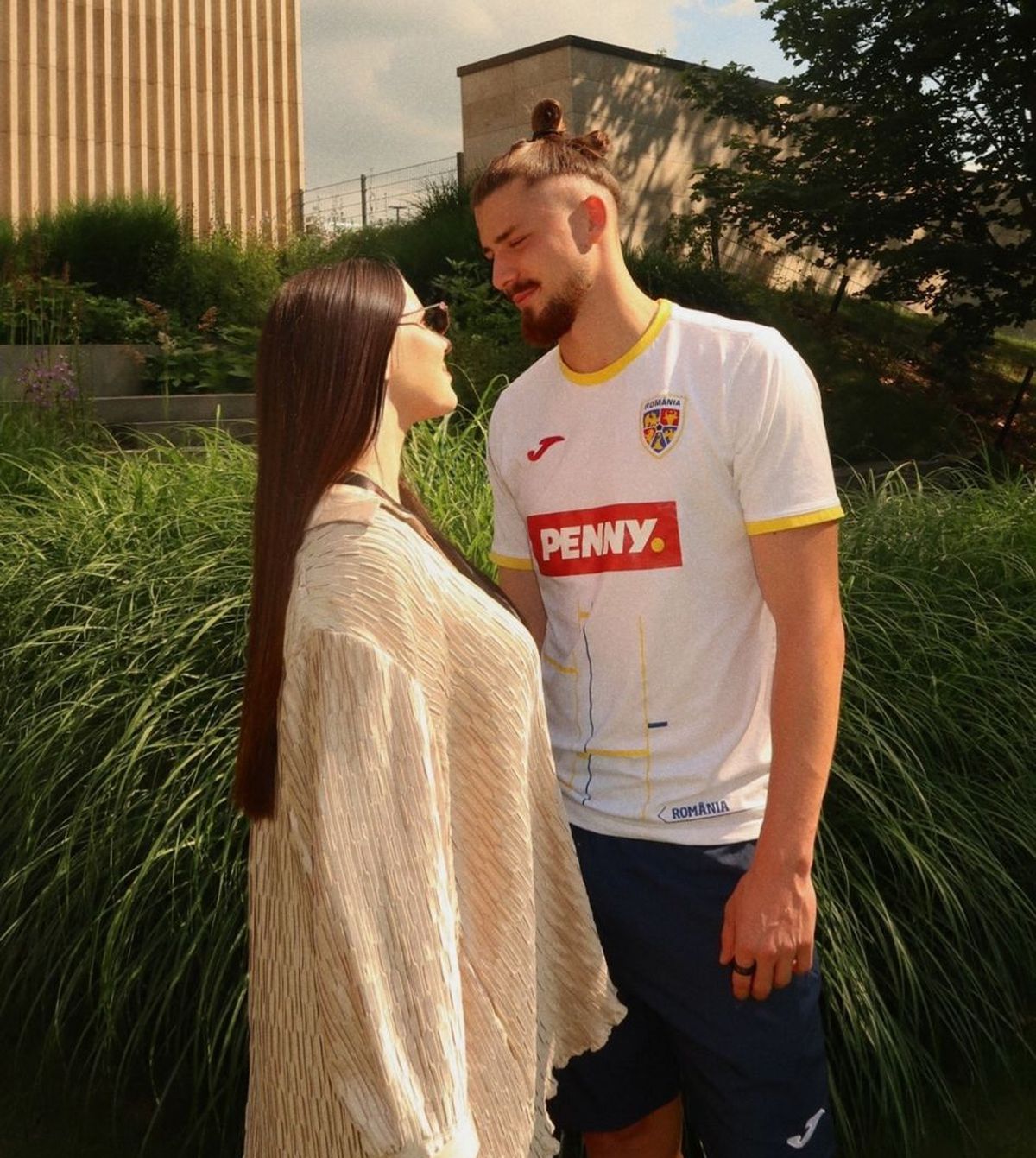 Echipa nationala (23 iunie) - soțiile și iubitele fotbaliștilor României, în cantonamentul din Germania