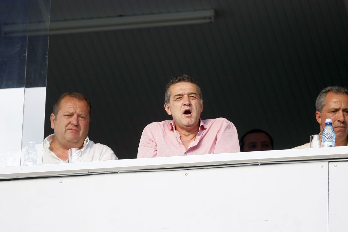 Unirea Urziceni - FCSB, ultima etapă din sezonul 2008 - 2009 » „Meci de salon” în Câmpia Bărăganului