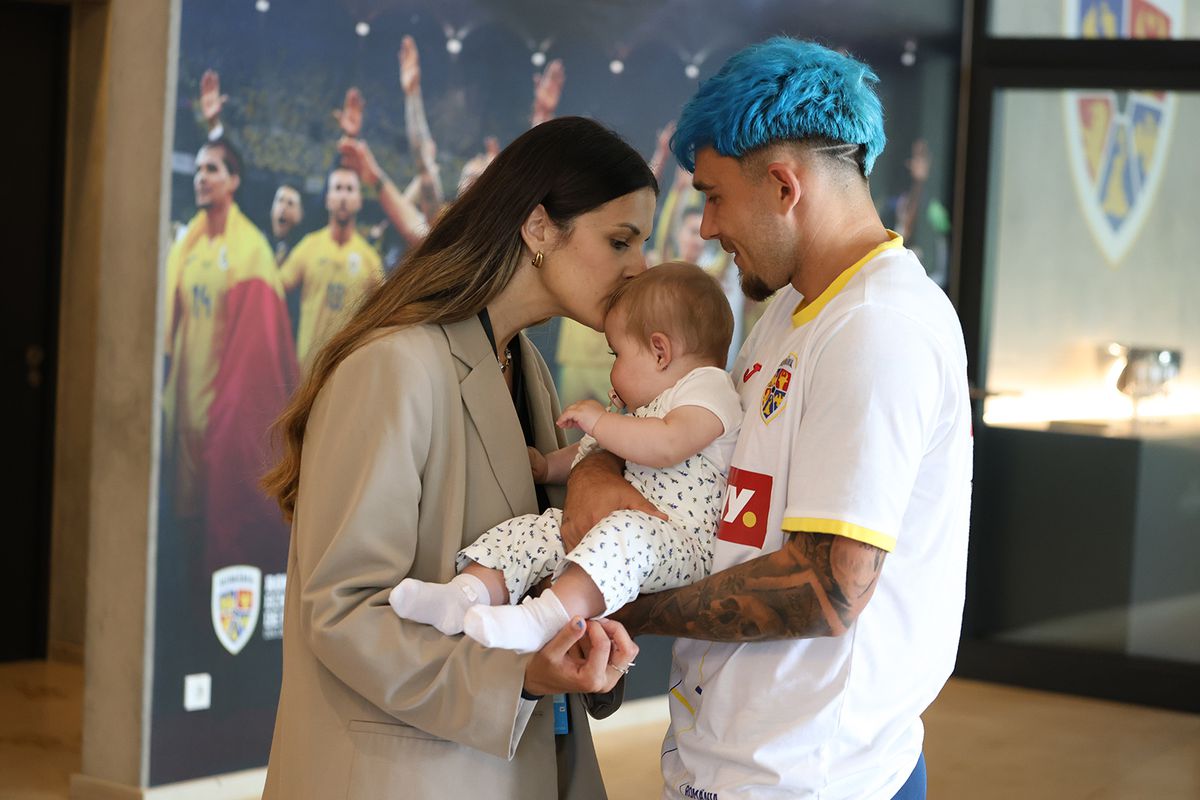 Ziua familiei în cantonamentul României » Edi Iordănescu i-a lăsat pe jucători să stea alături de partenere