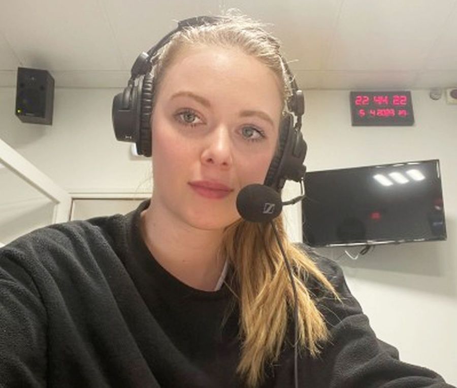 Anais Lowry lucrează pentru publicația Lyon Mag / Sursă foto: LinkedIn Reacție rapidă din Franța, după ce Olympique Lyon a fost retrogradată » O jurnalistă responsabilă de OL dezvăluie pentru GSP: „Se simte ca și cum clubul ar fi murit!”