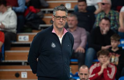 Steaua și-a prezentat noul antrenor: medaliat cu aur la Cupa Mondială