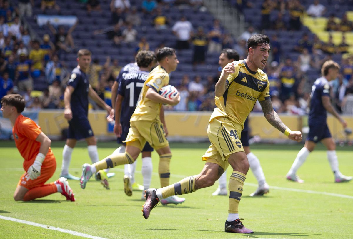 Surprize mari în Benfica - Bayern și Auckland - Boca Juniors » Al doilea joc a fost întrerupt timp de o oră