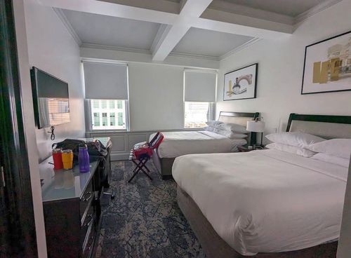 Un om al străzii a dat buzna în hotelul lui Fluminense / foto: X