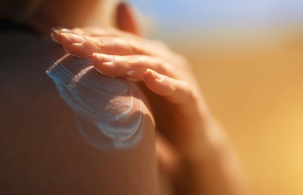 Protecție solară cu SPF 50: Beneficii pentru piele