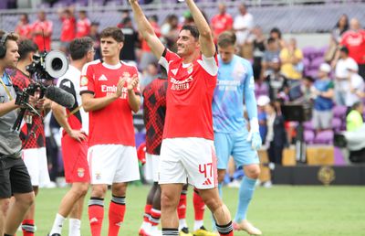 Câștiguri de pe altă planetă » „Vulturii" țintesc 97,5 milioane de euro!