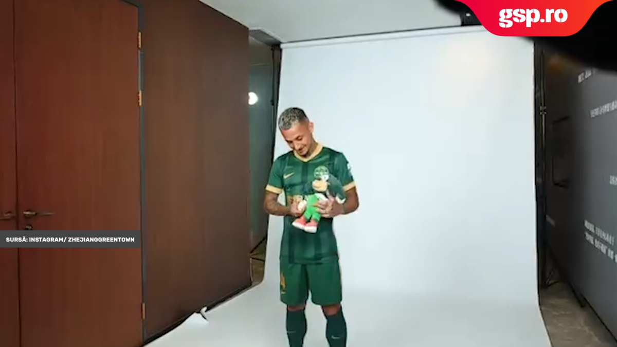 Primire „made in China” pentru Mitriță » Românul, copleșit de atenție: „Hai, Alexandru, suntem nerăbdători!”