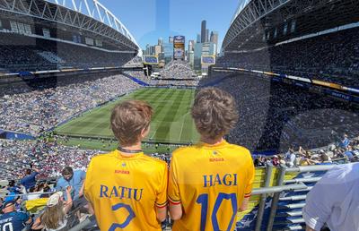 „Rațiu” și „Hagi”, prezenți în Seattle la Bosnia - Qatar » Explicația din spatele unei fotografii antologice de la Mondial