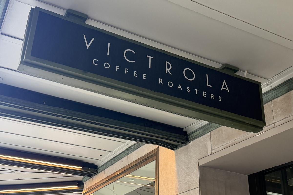 Bun venit în capitala cafelei din Statele Unite! » Orașul cu peste 1.600 de cafenele. Cum arată primul Starbucks din lume