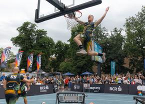 Vara începe cu sport și distracție în Parcul Obor » 500 de jucători participă la Sport Arena Streetball + FIBA 3x3 Women’s Series