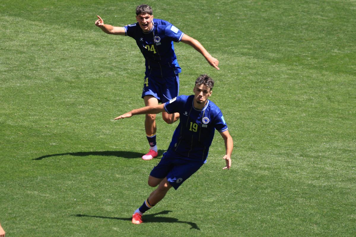 Rețineți numele! Starul de 18 ani a intrat istant în istorie: peste Mbappe, Messi și Yamal » Toamna trecută înfrunta România!