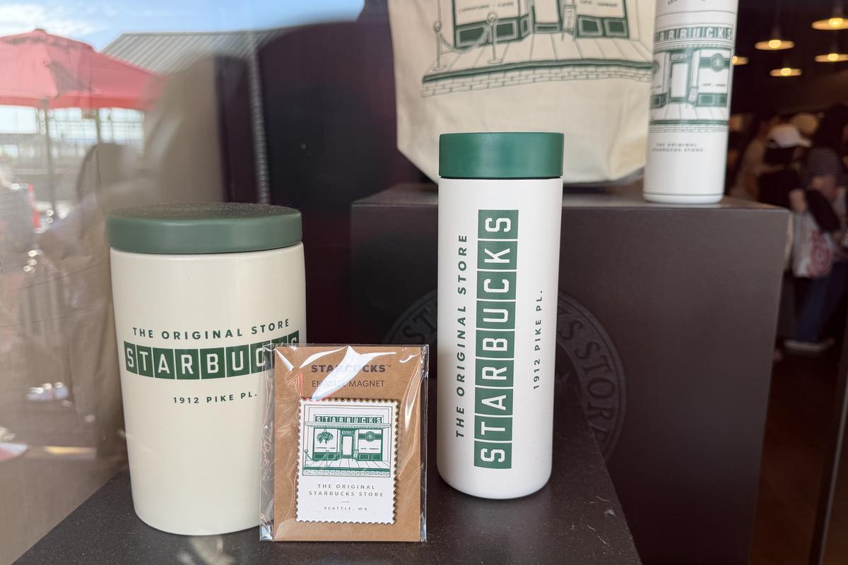 Bun venit în capitala cafelei din Statele Unite! » Orașul cu peste 1.600 de cafenele. Cum arată primul Starbucks din lume