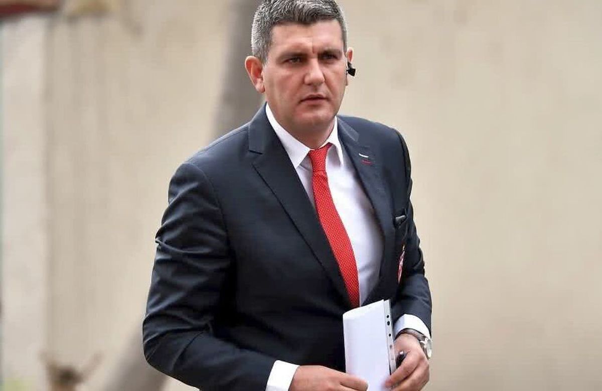 Bogdan Bălănescu, out de la Dinamo?! Mesajul trimis de fanii-acționari