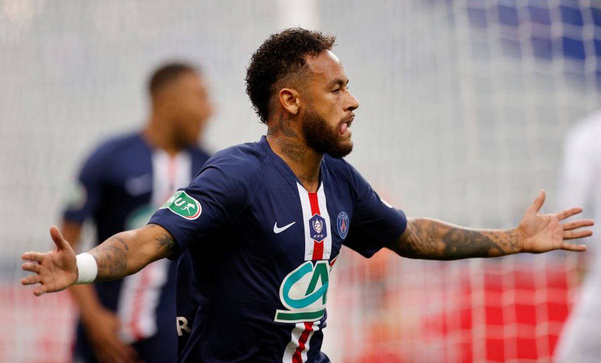 PSG - St. Etienne 1-0 » VIDEO+FOTO Neymar aduce victoria parizienilor în finala Cupei Franței! 5.000 de spectatori pe Stade de France + Mbappe, în cârje după o accidentare serioasă