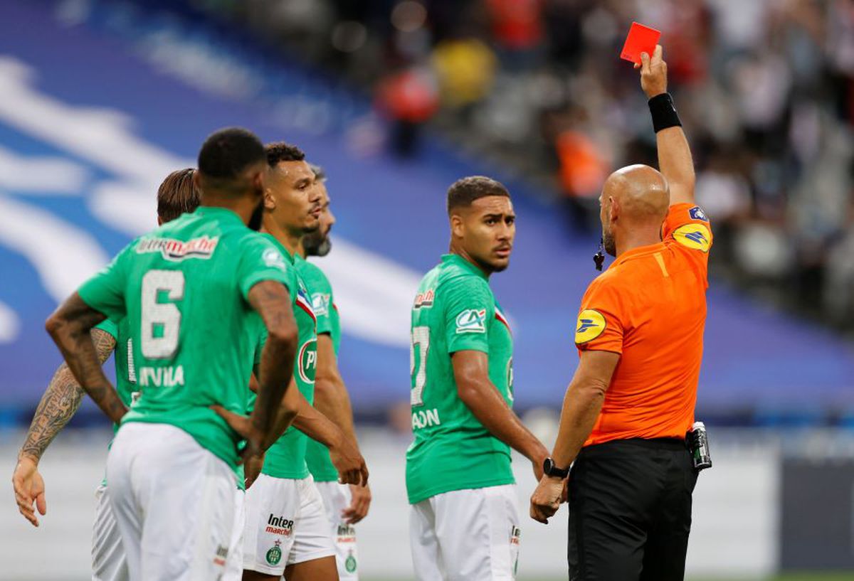 PSG - St. Etienne 1-0 » VIDEO+FOTO Neymar aduce victoria parizienilor în finala Cupei Franței! 5.000 de spectatori pe Stade de France + Mbappe, în cârje după o accidentare serioasă