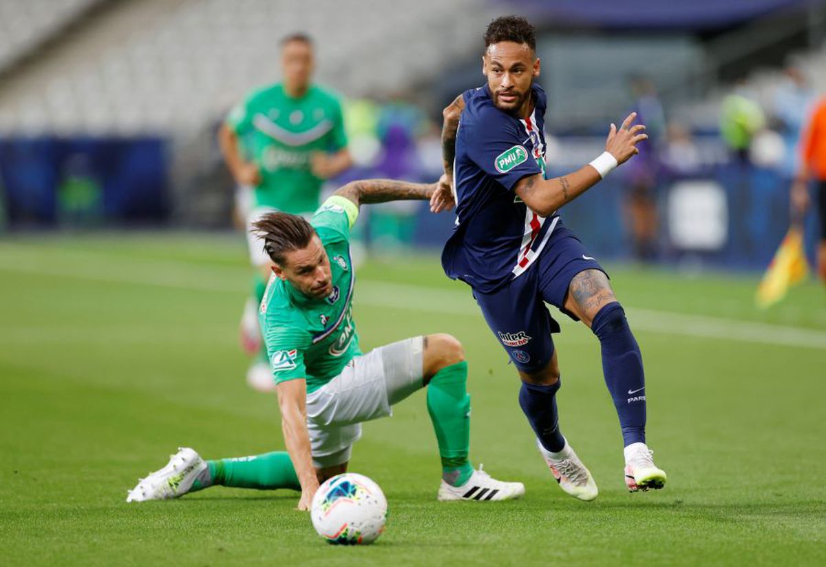 PSG - St. Etienne 1-0 » VIDEO+FOTO Neymar aduce victoria parizienilor în finala Cupei Franței! 5.000 de spectatori pe Stade de France + Mbappe, în cârje după o accidentare serioasă