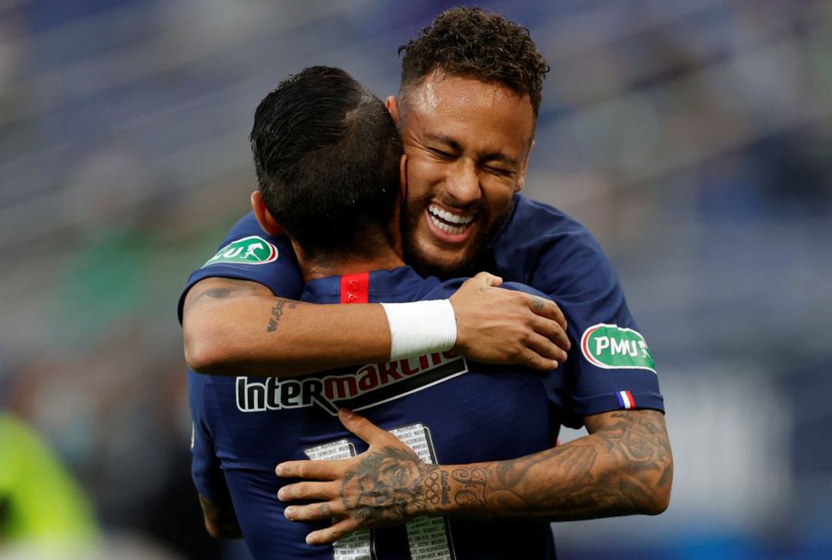 PSG - St. Etienne 1-0 » VIDEO+FOTO Neymar aduce victoria parizienilor în finala Cupei Franței! 5.000 de spectatori pe Stade de France + Mbappe, în cârje după o accidentare serioasă