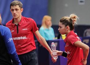 Perechea Bernadette Szocs și Ovidiu Ionescu s-a calificat în sferturi la tenis de masă la dublu mixt