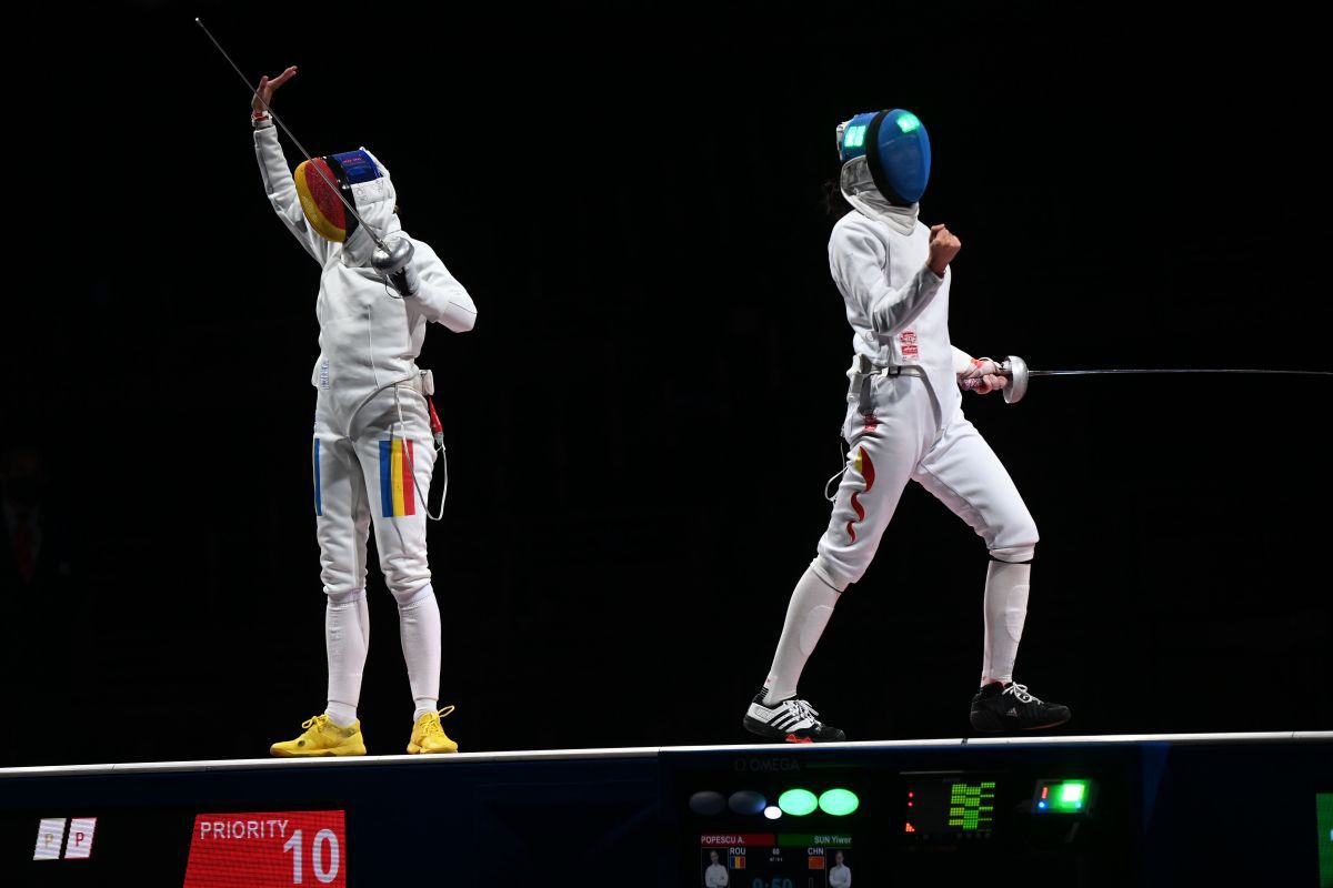 Finala de la spadă la Jocurile Olimpice: Ana Maria Popescu - Sun Yiwen 10-11 + medalia de argint