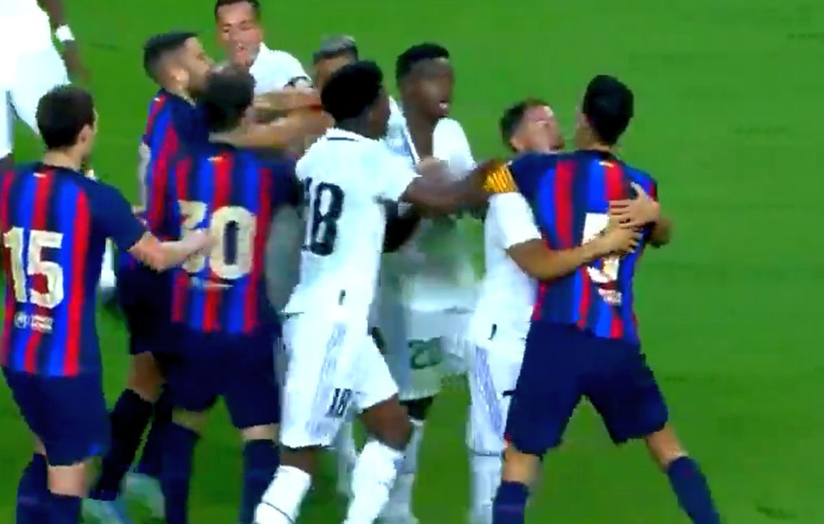 Niciun Clasico fără scandal » Jucătorii de la Real Madrid și Barcelona s-au încăierat și în amical