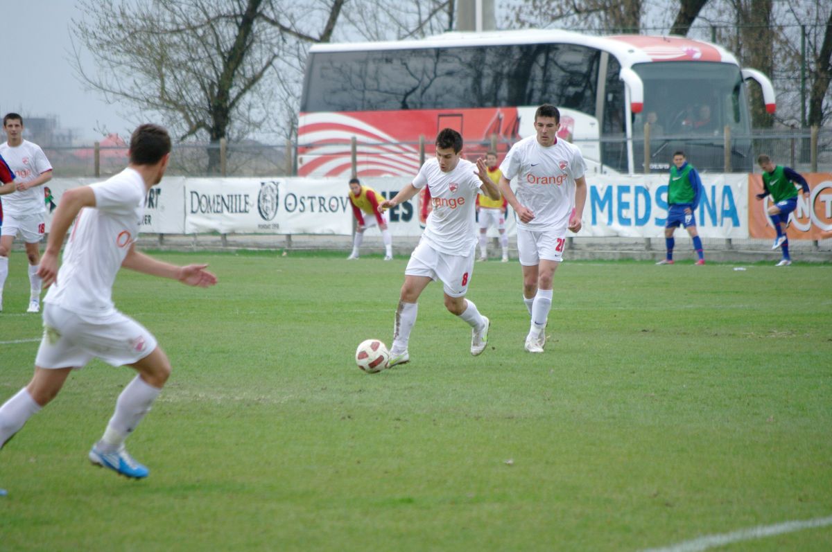 „Dinamo m-a aruncat!” » „Xavi”, puștiul-minune pe care Porumboiu a oferit 1 mil. €: „M-au suspendat pentru blat, dar eu alergam la morgă și cimitire”