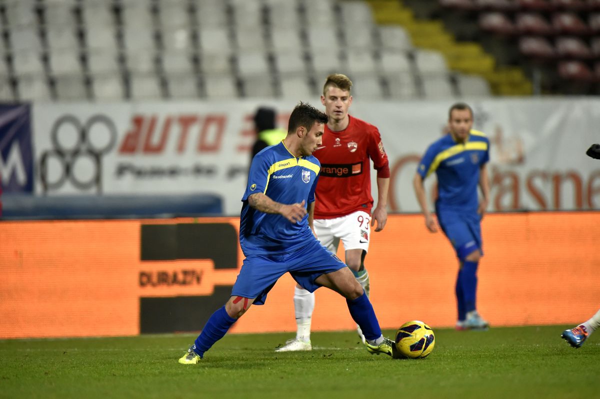 „Dinamo m-a aruncat!” » „Xavi”, puștiul-minune pe care Porumboiu a oferit 1 mil. €: „M-au suspendat pentru blat, dar eu alergam la morgă și cimitire”