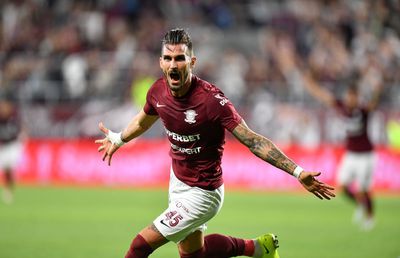 Impresionat de Dugandzic după Rapid - „U” Cluj: „Joacă foarte bine, în sprijinul echipei”