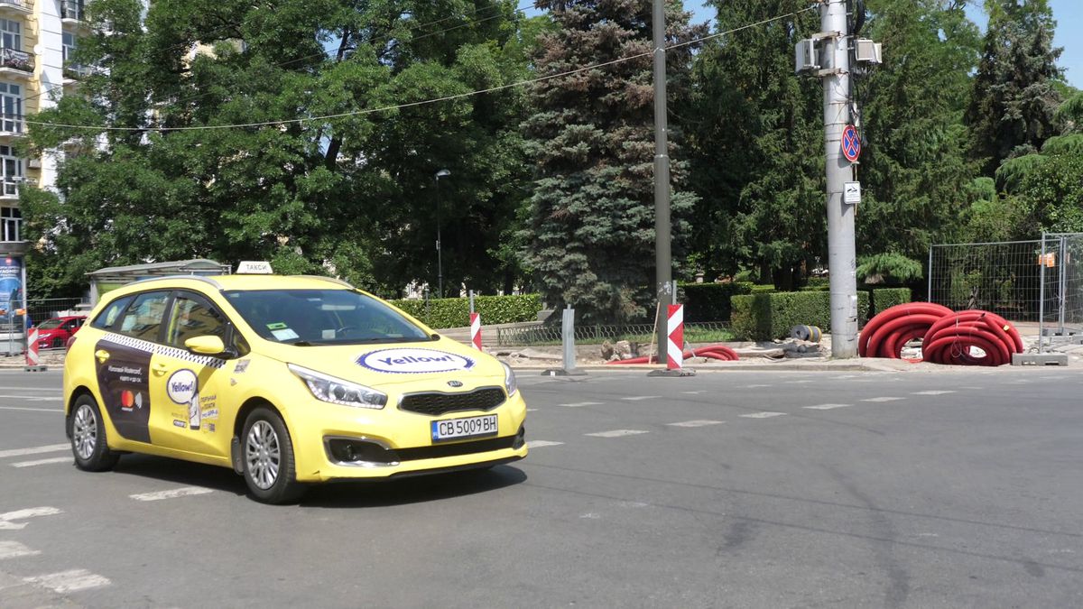 Ce îi așteaptă pe români la Sofia? Strada care a prins topul celor mai scumpe din Europa + bulgarii au modernizat ce Bucureștiul a aruncat