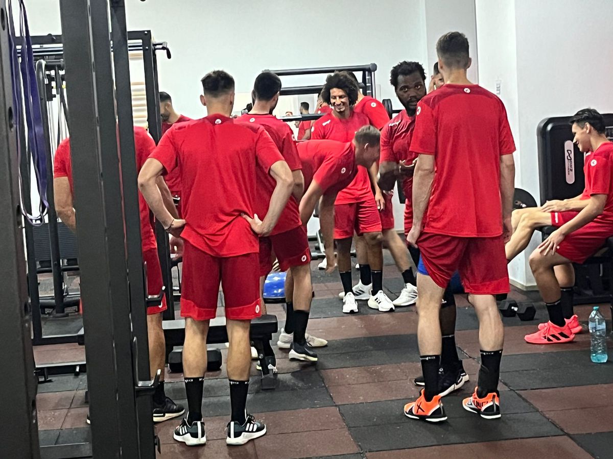 Campionii României s-au reunit pentru un nou sezon în care Dinamo va juca doar în European League » Xavi Pascual: „Eram pregătiți să jucăm Liga Campionilor!”