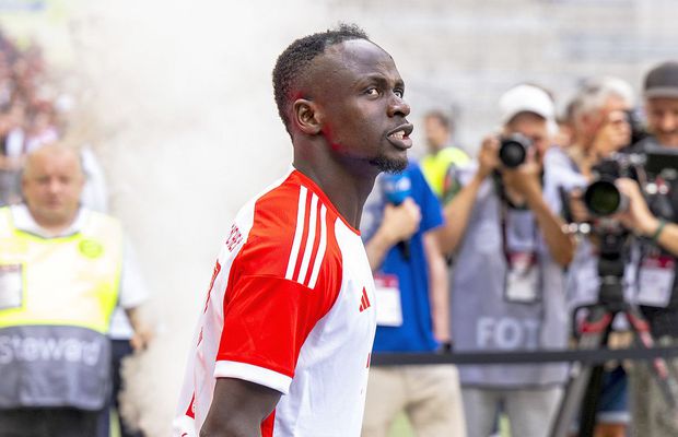 A cedat din nou nervos: „Mă omorâți în fiecare zi și acum vreți să vorbiți cu mine?!”