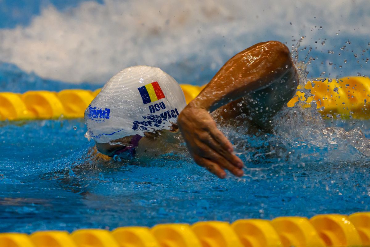 FOTO David Popovici în semifinala de la 200m liber