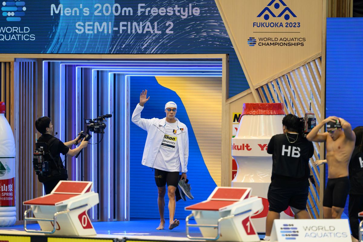 FOTO David Popovici în semifinala de la 200m liber