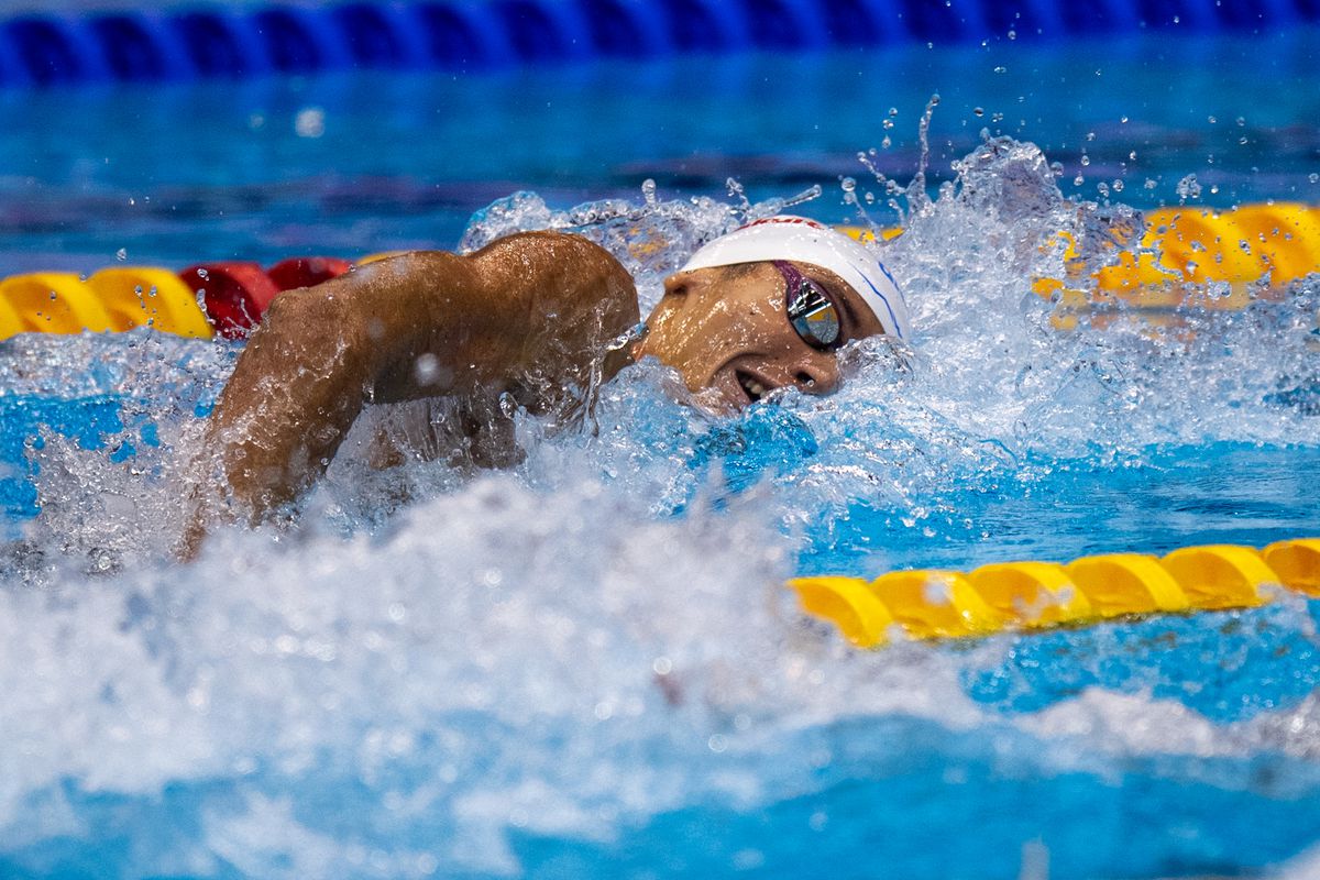 David Popovici s-a calificat în semifinale la 200 m liber la CM de la Fukuoka! A avut al treilea timp  » Cursa are loc tot astăzi! Unde poate fi urmărită